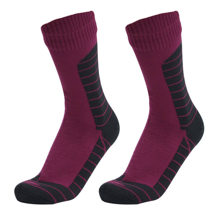 Off Memo Waterproof Knitted Crew Socks — Breathable & Comfortable (Black & Red, S/M/L)